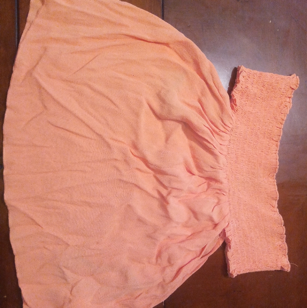 Peach strapless crop top